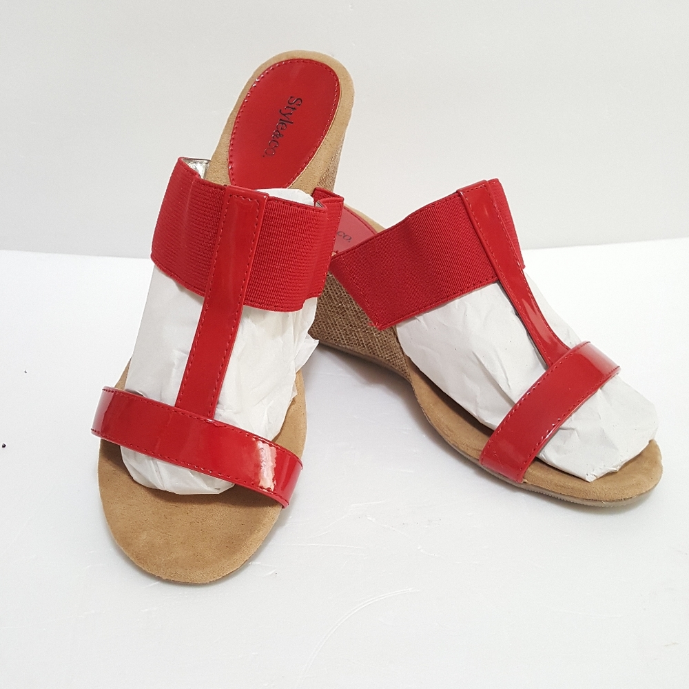 Style & Co. Women's Vern T-Strap Wedge Slides Sz 6